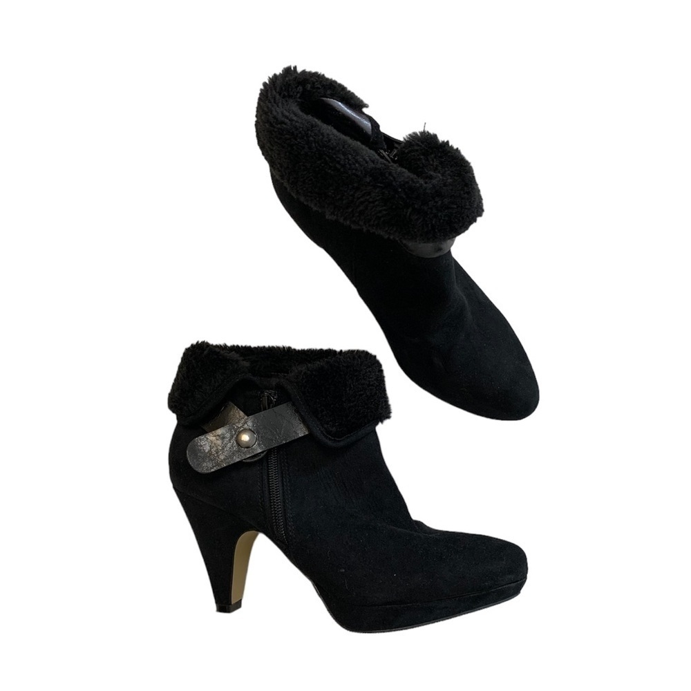 Jessica size 7 Camelia suede‎ heeled ankle boots